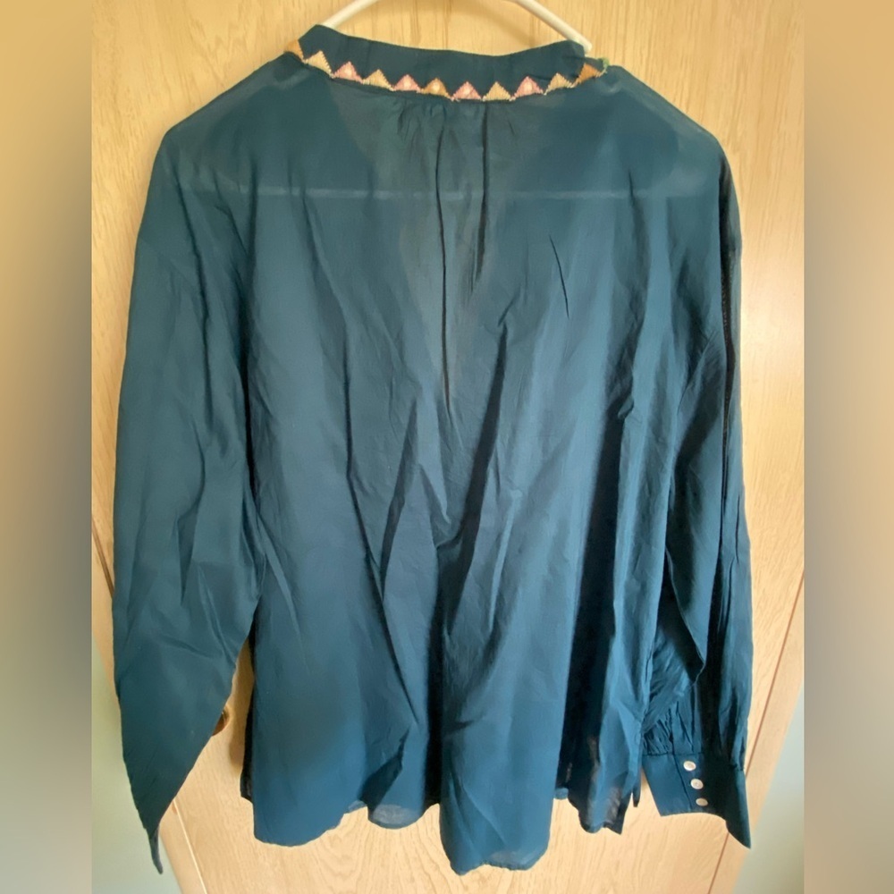 Roller Rabbit Blue Embroidered Tunic Blouse - Picture 9 of 11